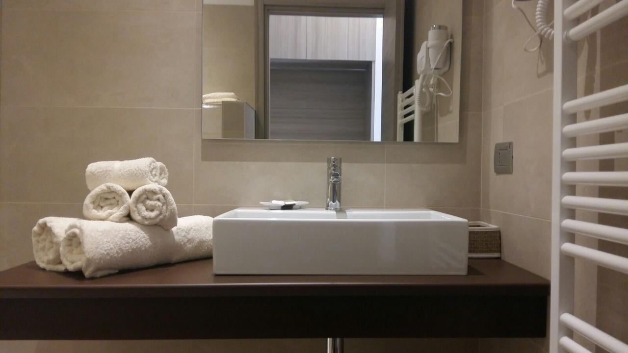 Hotel Il Feudo Di Agnadello Esterno foto