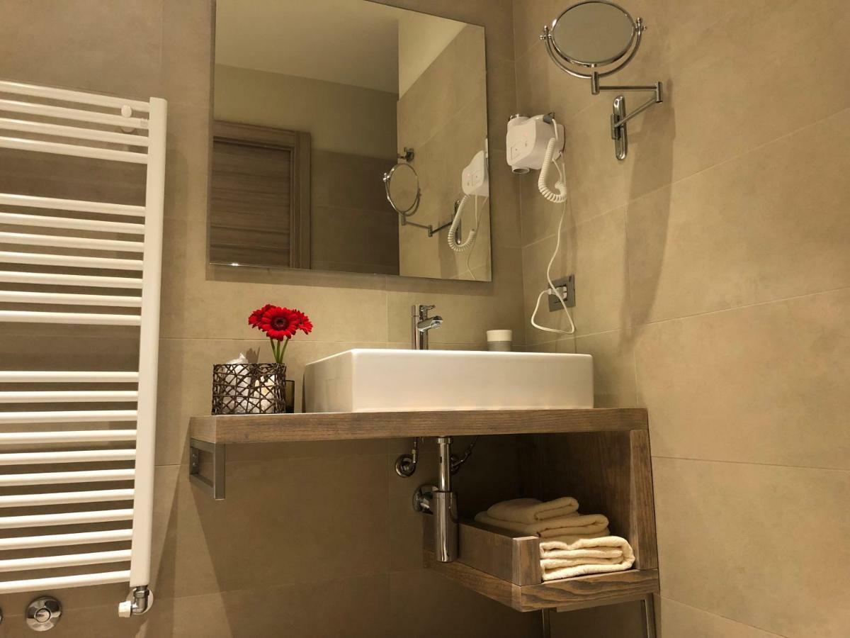Hotel Il Feudo Di Agnadello Esterno foto